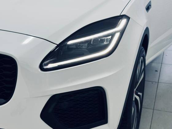 JAGUAR E-PACE 2.0 16V P250 FLEX R-DYNAMIC SE AWD AUTOMÁTICO